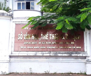 Hai phó giám đốc sở ở Cà Mau gửi đơn xin nghỉ công tác trước tuổi