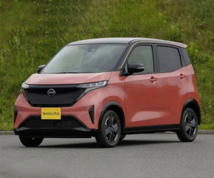 Mẫu xe điện mini khiến người Nhật phát cuồng: là anh em với 'tiểu Xpander', vừa mở bán đã có 11.000 lượt đặt mua