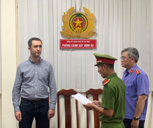 Bắt giữ 'ông trùm' người Nga điều hành 6 công ty cho vay lãi nặng ở TP.HCM