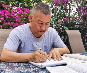 Triệu phú Trung Quốc trượt đạt học lần thứ 27