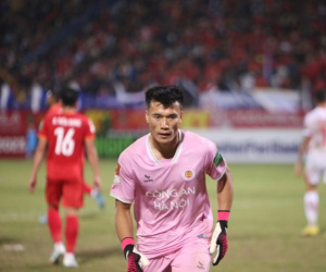 Cựu sao U23 Việt Nam Bùi Tiến Dũng tìm hướng đi mới sau bản HĐ của Filip Nguyễn