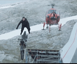 13.000 lần diễn thử cảnh môtô bay, Tom Cruise nói gì về màn lao xe xuống vực mạo hiểm nhất lịch sử điện ảnh Hollywood?