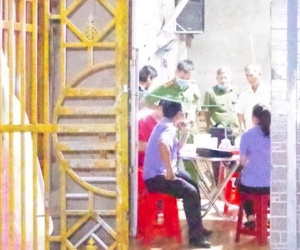 Hậu xô xát, chồng chết trong tư thế treo cổ, vợ tử vong dưới kênh sau nhà