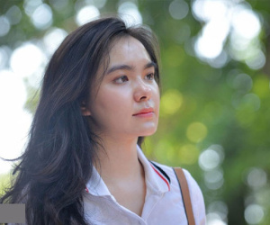 Nổi tiếng trong mùa thi, hai gái xinh sau 4 năm giờ ra sao?
