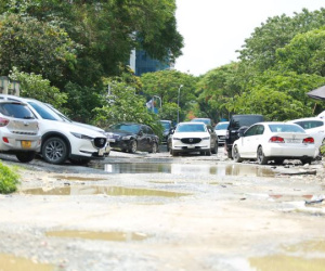 Lối vào trụ sở Cục Đường bộ 'khốn khổ' vì chậm tiến độ nhiều năm