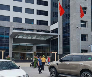 Tổng giám đốc Công ty CP Đăng kiểm xe Cơ giới đường bộ Quảng Ninh tử vong, nghi nhảy lầu tự tử