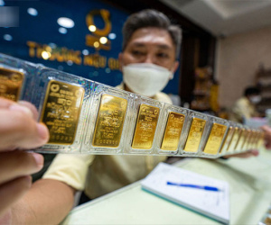 Ngân hàng không được cho khách vay tiền để gửi tiết kiệm, mua vàng miếng