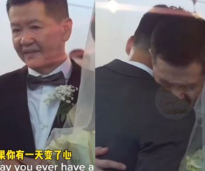 Khoảnh khắc dắt tay con gái vào lễ đường bố cô dâu nói một câu khiến dân tình phát sốt còn cô dâu nước mắt đầy mặt