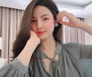 Bạn gái Quang Hải lên tiếng về tin đồn quá khứ cặp kè đại gia, làm 'bé đường'