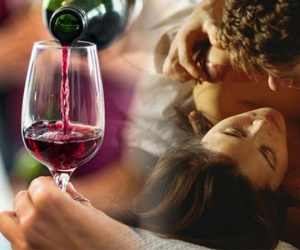 Tại sao rượu vang đỏ giúp tăng cường ham muốn tình dục ở cả nam và nữ?