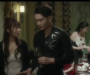 Gia đình mình vui bất thình lình tập 36: Lộ quá khứ Trâm Anh làm tiếp viên quán karaoke