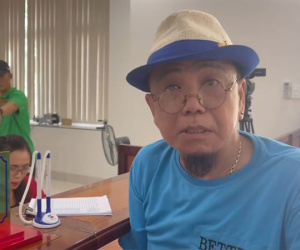 Xôn xao video danh hài Hồng Tơ 'trúng 3 tờ vé số độc đắc, nhận 6 tỷ'