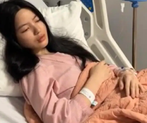 Chu Thanh Huyền tiều tụy livestream trong bệnh viện giữa lúc Quang Hải đang thi đấu
