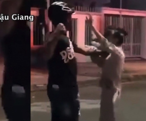 Khởi tố người vợ, truy bắt người chồng vụ cô gái bị đánh dã man trước nhà nghỉ