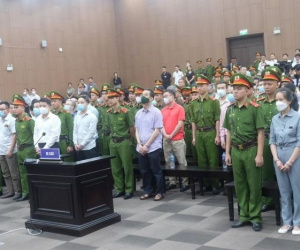Vụ 'chuyến bay giải cứu': Những lời khai lộ 'người bí ẩn' nhận tiền
