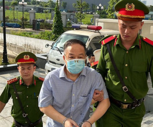 Vụ 'Chuyến bay giải cứu': '35,5 năm trong sạch, còn 6 tháng nghỉ hưu thì vấy bẩn'