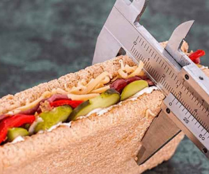 Người Việt có trong danh sách các quốc gia tiêu thụ ‘calo khủng’: Chuyên gia nói hệ luỵ bệnh tật sẽ sớm đến