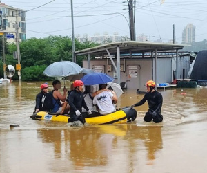 Hàn Quốc: Mưa lớn khiến ít nhất 31 người thiệt mạng, tìm thấy 5 thi thể mắc kẹt dưới đường hầm