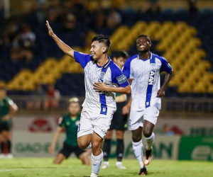 SLNA chính thức trụ hạng sớm ở V-League 2023