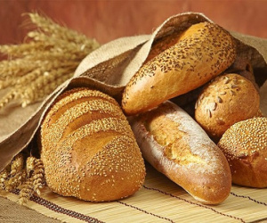 Bánh mì 'ngon, bổ, rẻ' nhưng những người này cần tránh xa, càng ăn nhiều càng nhanh hỏng thận