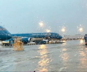 Tạm đóng cửa 3 sân bay do bão số 1