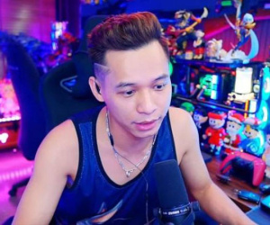 Độ Mixi để lộ thông tin trên sóng livestream, mất trắng hàng chục triệu đồng