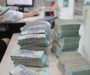 Có tổ chức tín dụng cho vay vốn để... gửi tiết kiệm