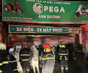 Cháy cửa hàng kinh doanh xe máy điện, 3 người trong gia đình tử vong