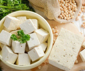 Nam giới ăn nhiều đậu phụ có bị nữ tính hóa?