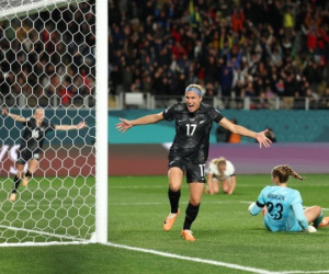 World Cup nữ 2023: Chủ nhà New Zealand ra quân thắng lợi, lập nên lịch sử