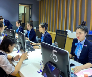 Phạt 610 triệu đồng và ngừng cung cấp dịch vụ 1.710 thuê bao di động vi phạm