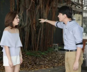 Vợ cho tiền bạn trai cũ chữa bệnh, tôi ghen tuông phát điên