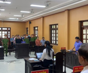 Tử hình đối tượng xông vào siêu thị đâm vợ cũ tử vong