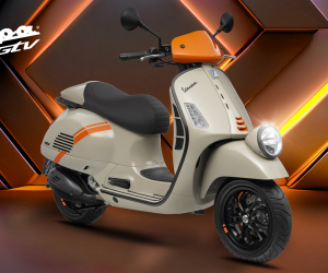 Vespa GTV 2023 giá 160 triệu thách thức Honda SH 350i tại Việt Nam
