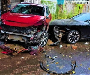 Bắt giam người đàn ông tông liên tiếp vào ô tô của con trai ngay trước cửa nhà vợ cũ