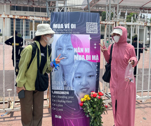 Cuộc chiến 'ôm vé' BLACKPINK tại SVĐ Mỹ Đình: Người bán hạ hết cỡ, người hỏi nhiều, nhưng tâm lý là... chờ '30 Tết'