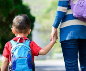 Xử trí với chứng lo âu, căng thẳng tâm lý khi trẻ bắt đầu đi học