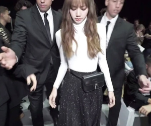 Đằng sau công việc làm vệ sĩ cho thần tượng K-pop và những sự thật 'không hề như tưởng tượng'