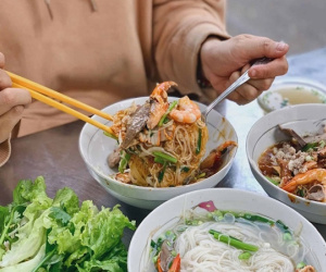 Những cách ăn sáng 'tàn phá' sức khỏe cực nhanh, hầu như người Việt nào cũng mắc