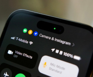 Vì sao iPhone xuất hiện dấu chấm xanh và cam?