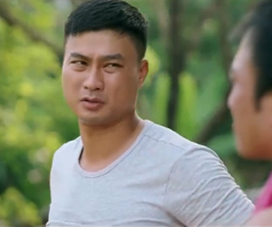 Làng trong phố tập 1: Mất ao cá, Hiếu định bỏ quê lên phố