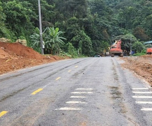 Thông xe trên đèo Bảo Lộc sau 2 ngày gián đoạn do sạt lở kinh hoàng