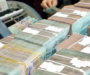 15 đại gia ôm 18 tỷ USD, ai là 'vua tiền mặt'?