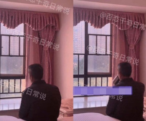 Bố chồng ngày nào cũng vào phòng vợ chồng con trai ngồi không dưới 8 lần, biết lý do CDM rần rần bày cách