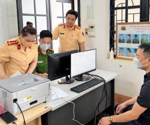 Đấu giá biển số ô tô phải có tối thiểu trong tài khoản bao nhiêu tiền?