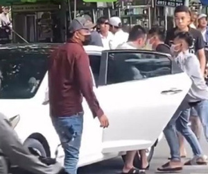 Nữ tiếp viên 16 tuổi bị nhóm người đi ô tô chặn bắt