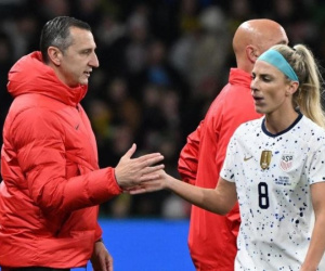 Thua phạt đền, Mỹ lần đầu bị loại sớm ở World Cup nữ
