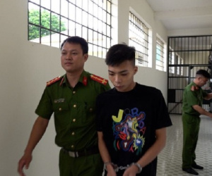 Khởi tố đối tượng điều khiển xe ô tô gây tai nạn khiến 2 cháu bé tử vong