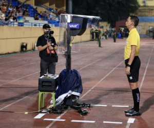 VAR xuất hiện ở trận có tính quyết định chức vô địch V-League 2023