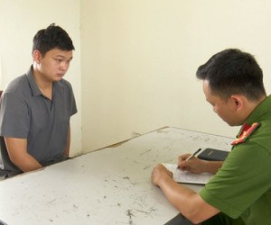 Làm ăn thua lỗ, chủ gara mang 9 xe ô tô của khách đi bán